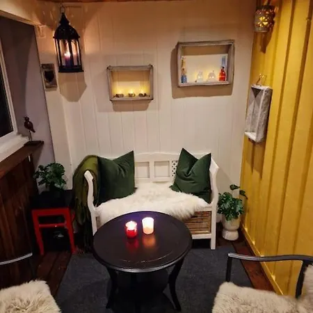 Midt I Sentrum Av Daire Tromsø